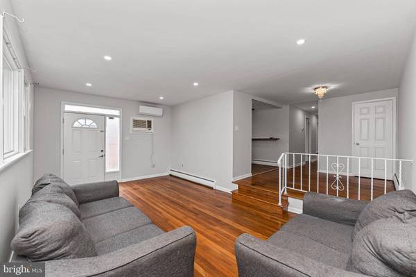 437 JEFFERSON ST, Lansdale, PA 19446