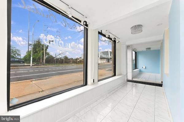 9353-55 OLD BUSTLETON AVE, Philadelphia, PA 19115
