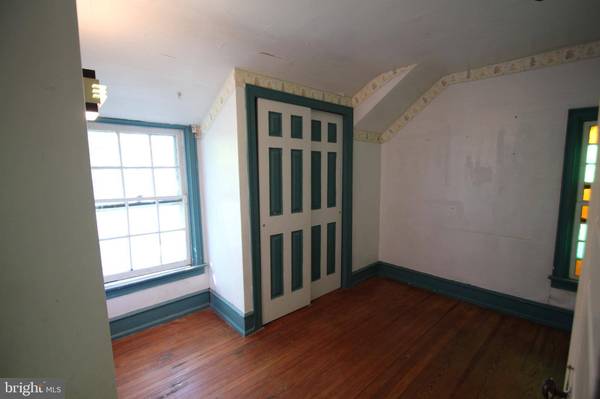 118 GREEN ST, Lansdale, PA 19446