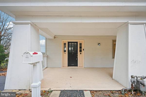 908 EDGE HILL RD, Glenside, PA 19038