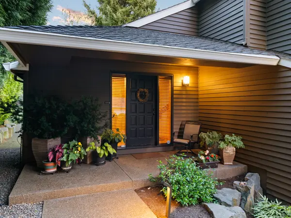 18 El Greco, Lake Oswego, OR 97035