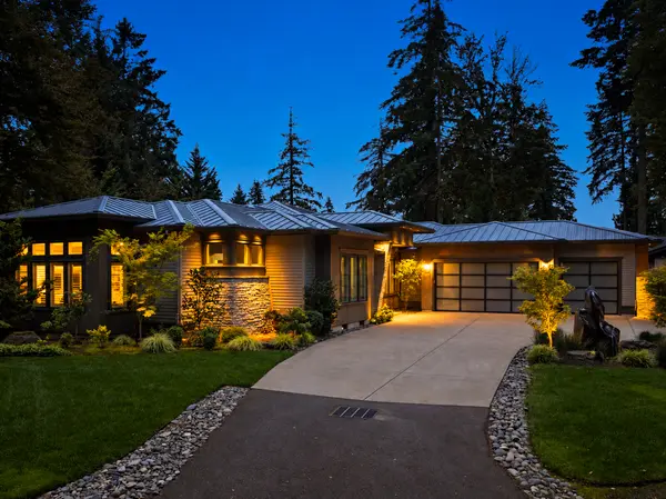 1350 Andrews Rd, Lake Oswego, OR 97034-1722