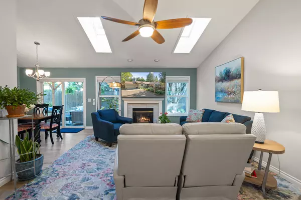 2122 Nolan Ln, West Linn, OR 97068-4212