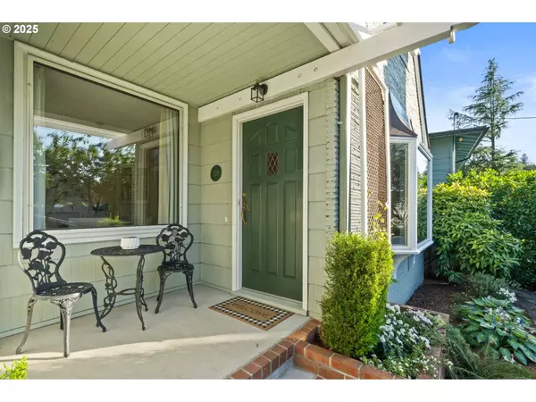 128 NORTHSHORE RD, Lake Oswego, OR 97034