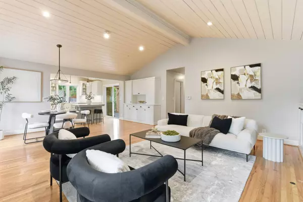 12580 SW Faircrest Ave, Portland, OR 97225-4644