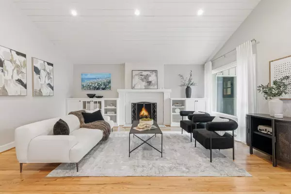 12580 SW Faircrest Ave, Portland, OR 97225-4644