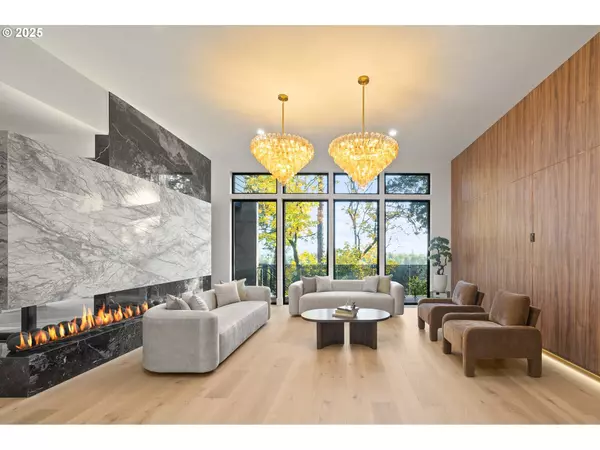 530 NE PROVINCE DR, Camas, WA 98607