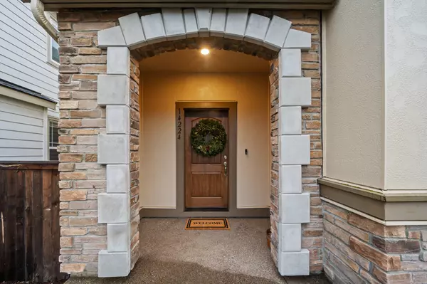 14224 SW 169th Ave, Tigard, OR 97224-5268