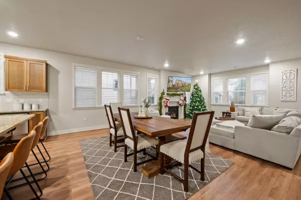 14224 SW 169th Ave, Tigard, OR 97224-5268