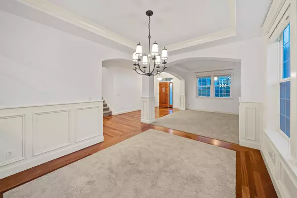 978 N Alder St, Canby, OR 97013-3369