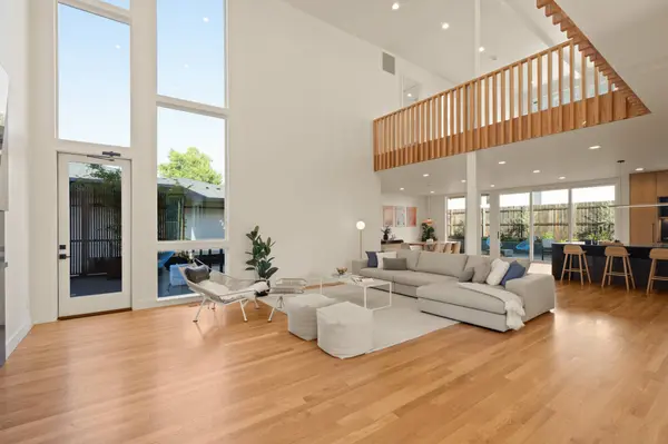 SE Regency View Dr, Happy Valley, OR 97086