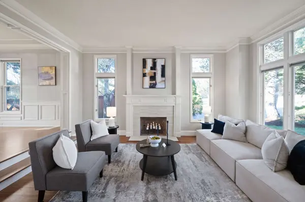 5834 Ridgetop Ct, Lake Oswego, OR 97035-5710