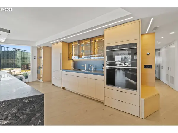 1500 SW 5TH AVE #1101, Portland, OR 97201