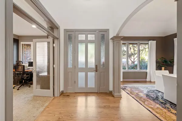 13048 SW Knaus Rd, Lake Oswego, OR 97034-1515