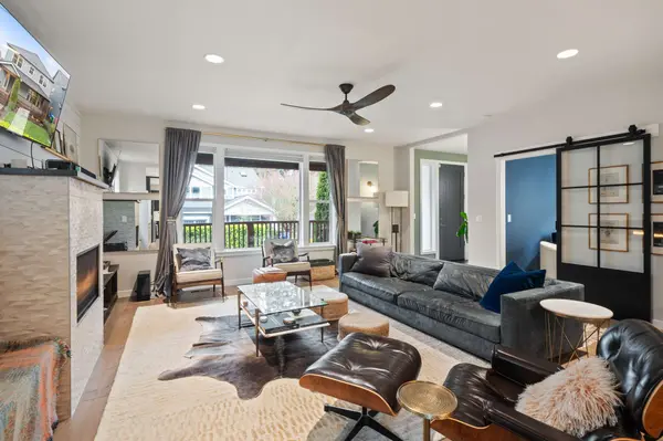 8274 SW 47th Ave, Portland, OR 97219-3433