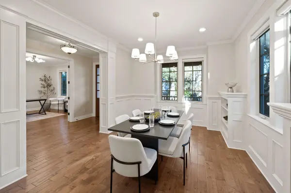 784 3rd St, Lake Oswego, OR 97034-2350