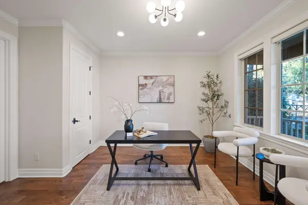 784 3rd St, Lake Oswego, OR 97034-2350