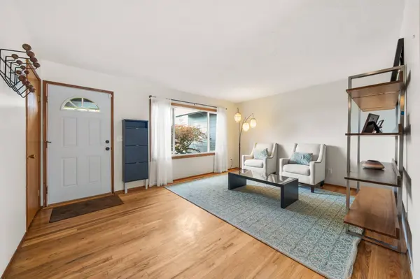 12916 SW 61st Ave, Portland, OR 97219-8015