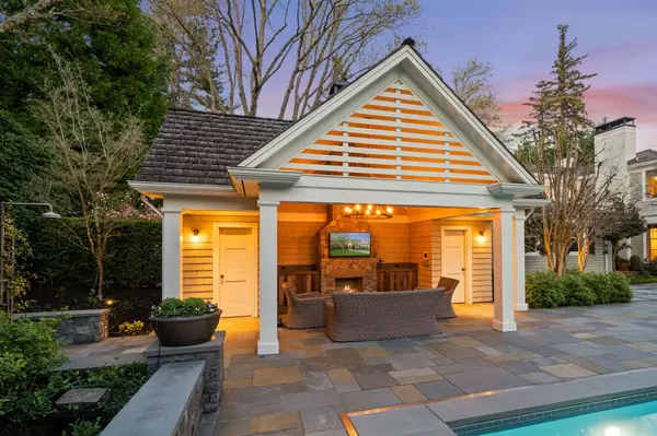 1400 S Military Pl, Portland, OR 97219-7993