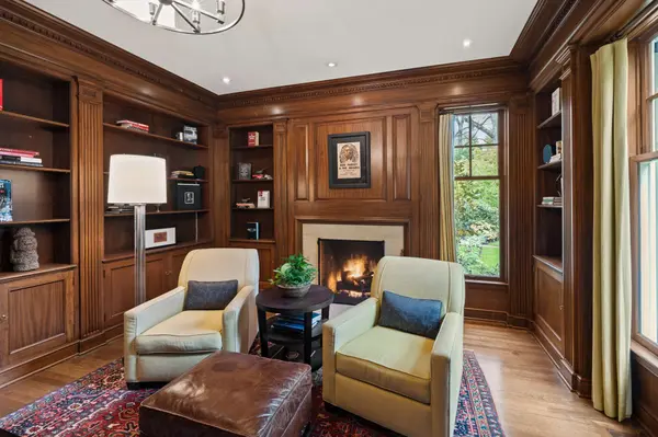 1400 S Military Pl, Portland, OR 97219-7993