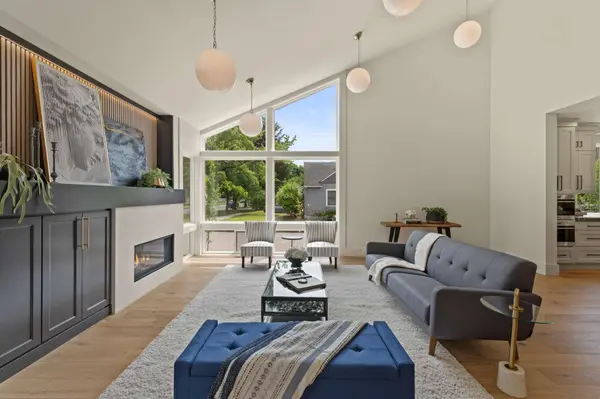 4011 NE 17th Ave, Portland, OR 97212-1338