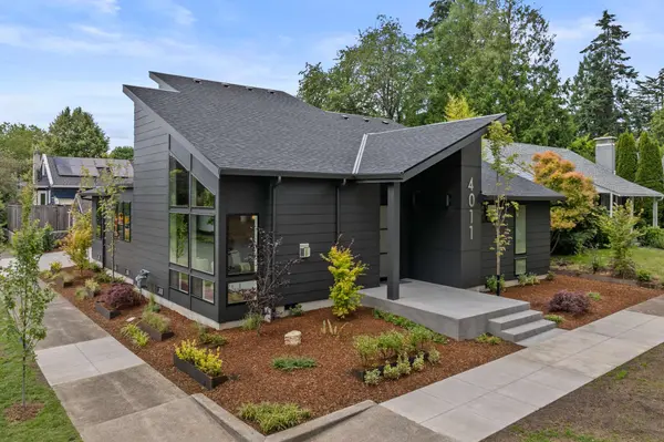 4011 NE 17th Ave, Portland, OR 97212-1338