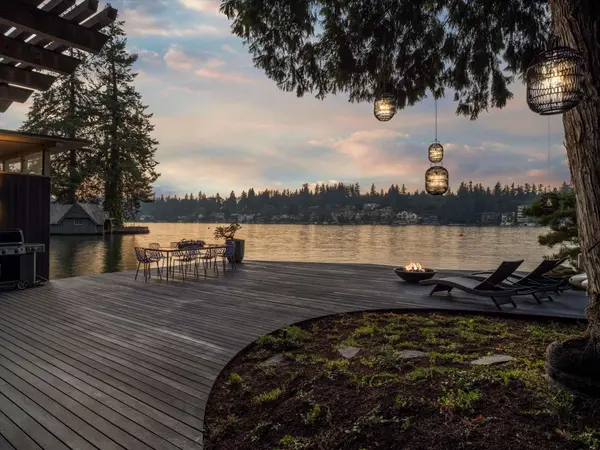 2707 South Shore Blvd, Lake Oswego, OR 97034-5765