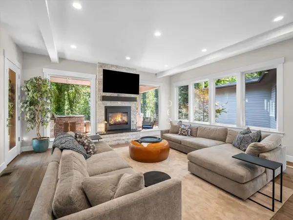 853 G Ave, Lake Oswego, OR 97034-2258