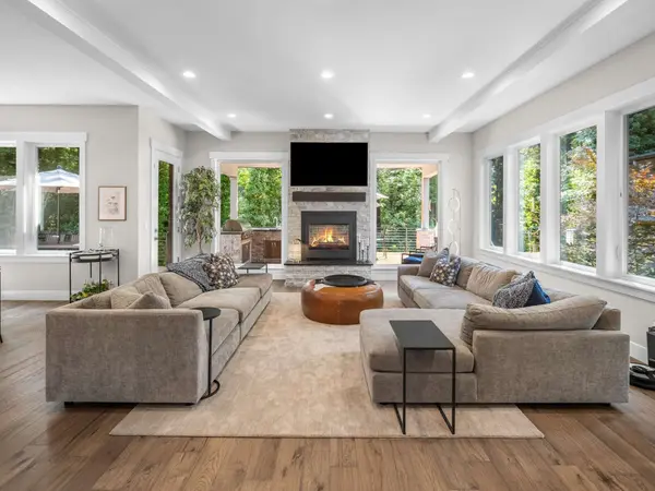 853 G Ave, Lake Oswego, OR 97034-2258