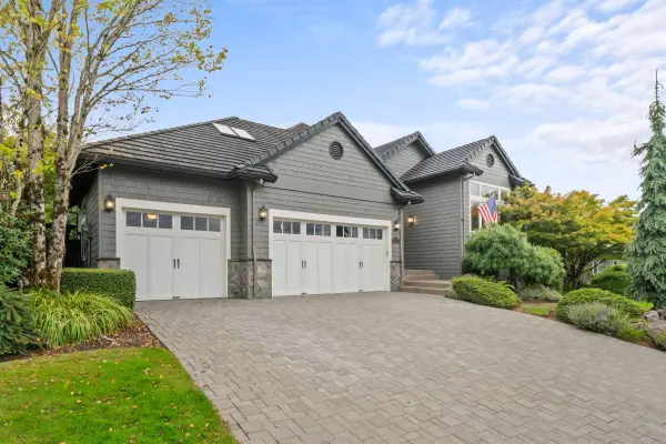 2722 NW 24th Ave, Camas, WA 98607-8013