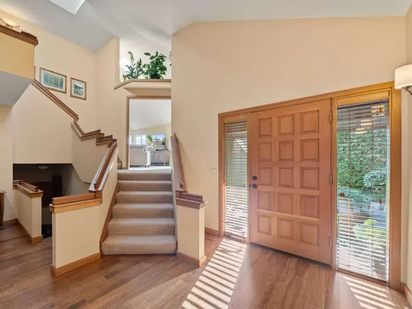 18 El Greco, Lake Oswego, OR 97035