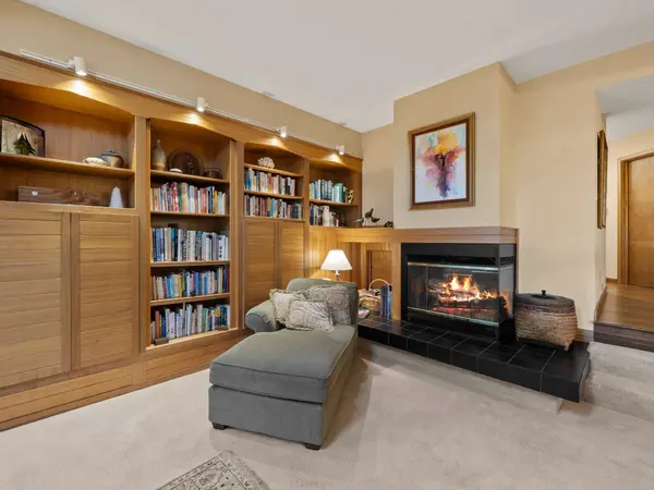 18 El Greco, Lake Oswego, OR 97035