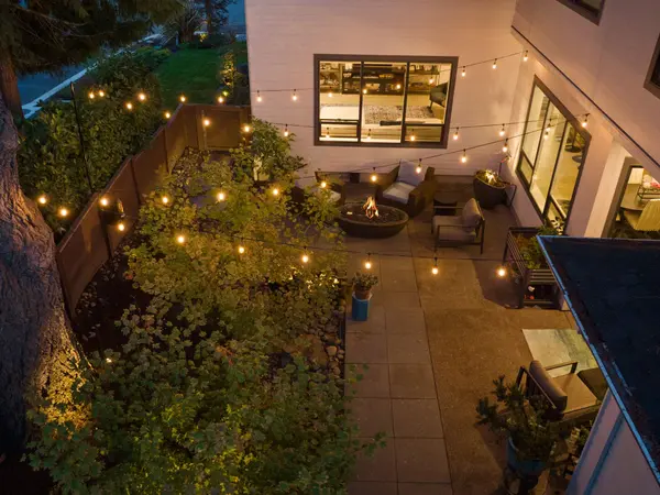 792 2nd St, Lake Oswego, OR 97034-2344