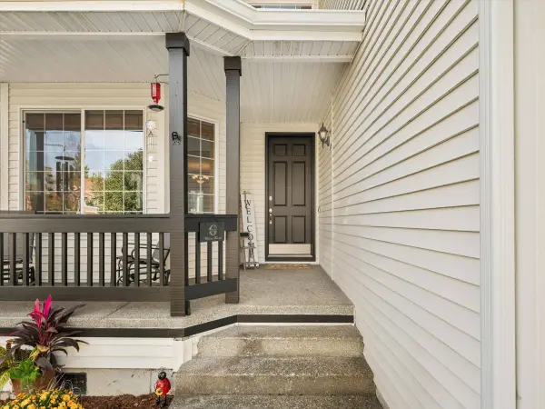 12190 SW Hollow Ln, Portland, OR 97223-2883