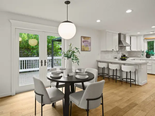 808 Ellis Ave, Lake Oswego, OR 97034-2858