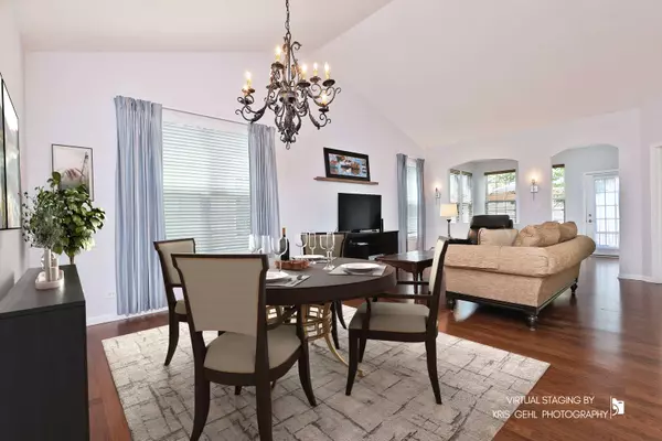 1114 Barkston LN, Aurora, IL 60502