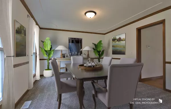 335 Pinecrest CT, Aurora, IL 60502