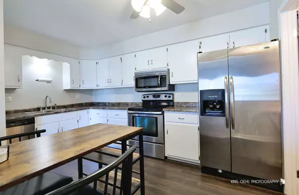 1335 Buell AVE #1335, Joliet, IL 60435