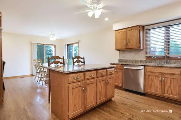 24264 Simo DR, Plainfield, IL 60586