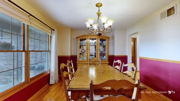 24264 Simo DR, Plainfield, IL 60586