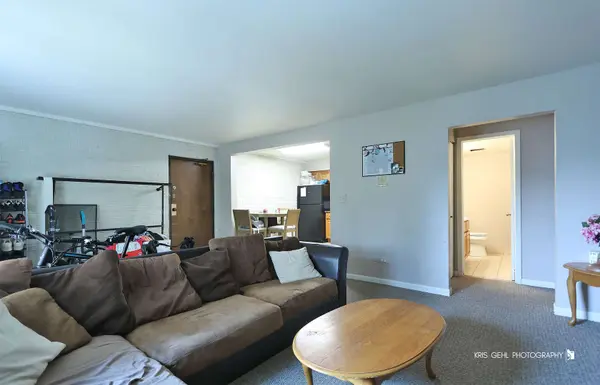 224 E Bailey RD #J, Naperville, IL 60565