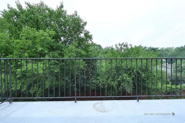 1110 N Farnsworth AVE #310, Aurora, IL 60505