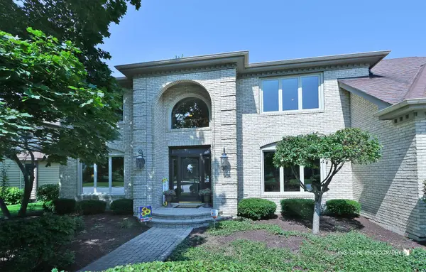 1412 Greenlake DR, Aurora, IL 60502