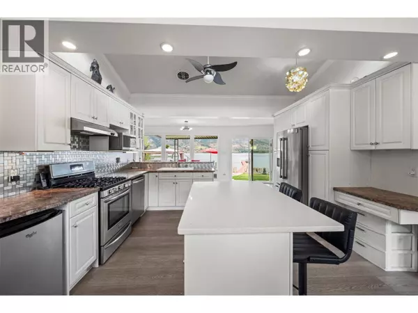 3939 LAKESIDE Road, Penticton, BC V2A8W1