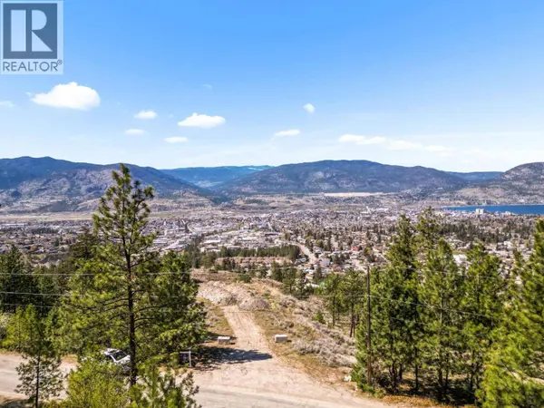 138 SALIKEN Drive, Penticton, BC V2A8V6
