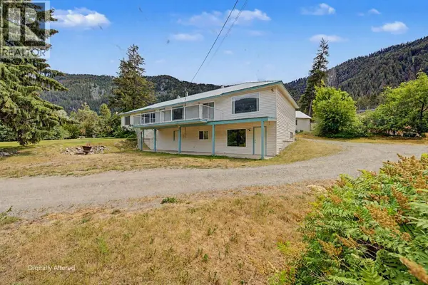 1167 Highway 3, Princeton, BC V0X1W0