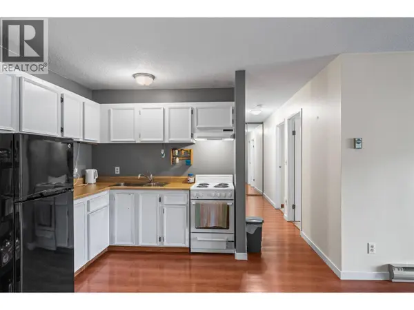 150 SKAHA PL #408, Penticton, BC V2A7K1