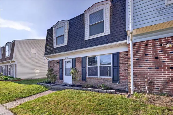 3781 Chancery LN, Virginia Beach, VA 23452