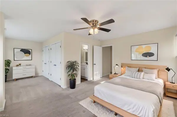 3781 Chancery LN, Virginia Beach, VA 23452