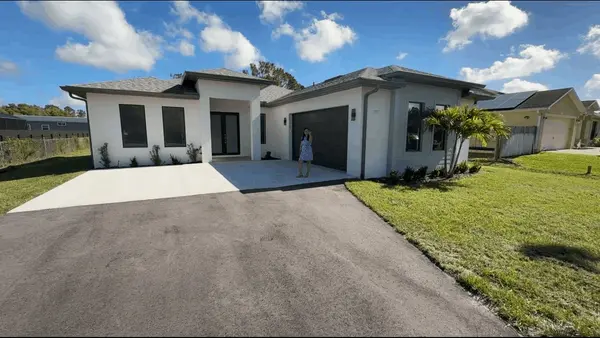 Thinking About Buying a New Construction Home in Golden Gate Estates?